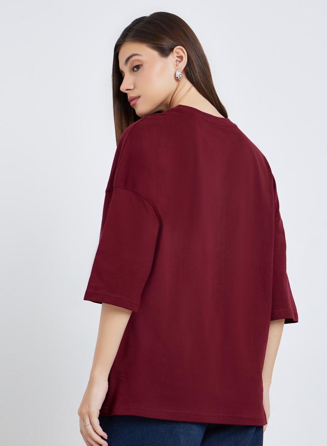 Styli Women Burgundy Slogan Oversized T-Shirt - Image 5